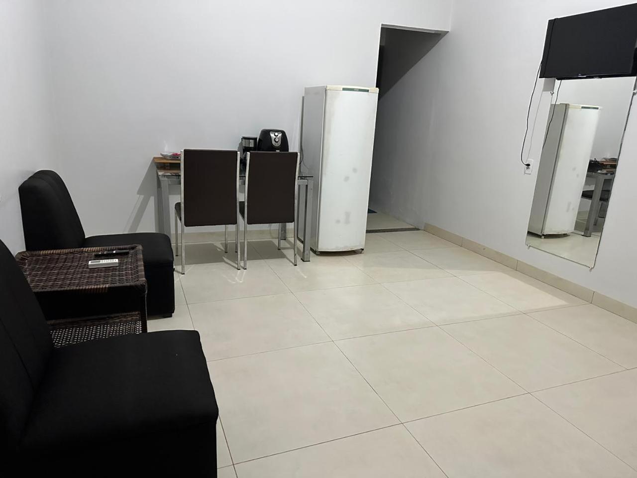 Casa De Hospedes Proximo Ao Aeroporto E Rodoviaria Palmas (Tocantins) Exterior foto